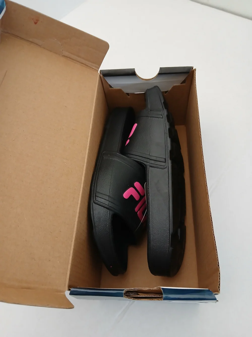 Fila Black Slide Sandals with Pink Kids Various Sizes New $18